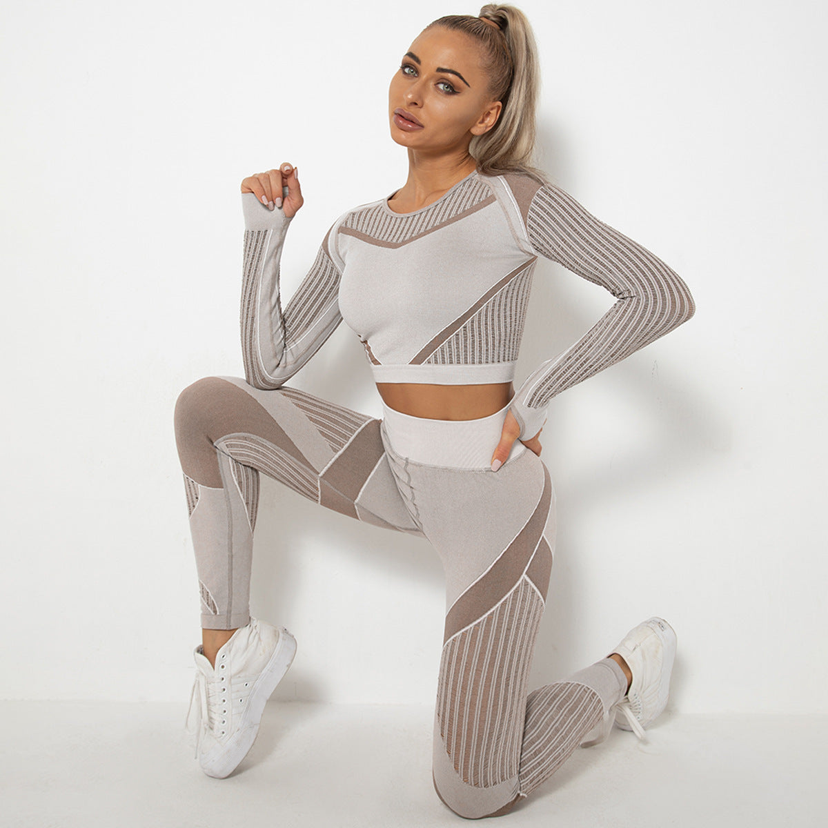 Women's Long-Sleeve Seamless Yoga Wearsuit